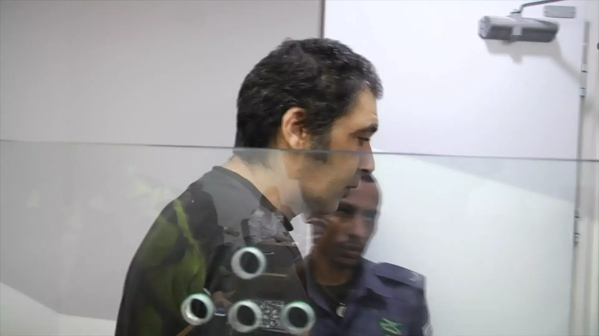 "הוא היה כמו רעל שהשתלט עליה": עדותה המצמררת של בת הנרצחת