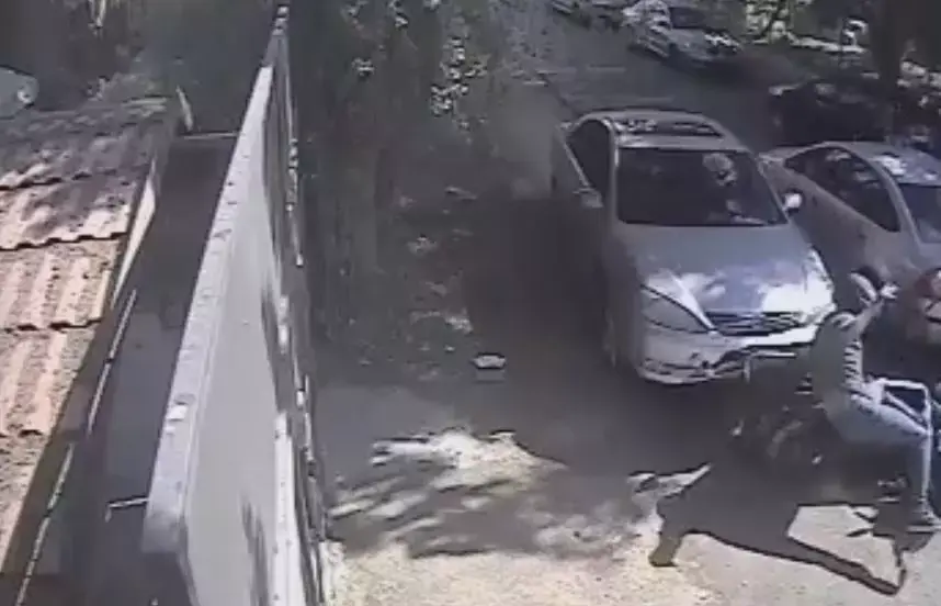 דריסה, קטטה וירי: ניסיון חיסול של עבריין בכיר - לעיני המצלמות