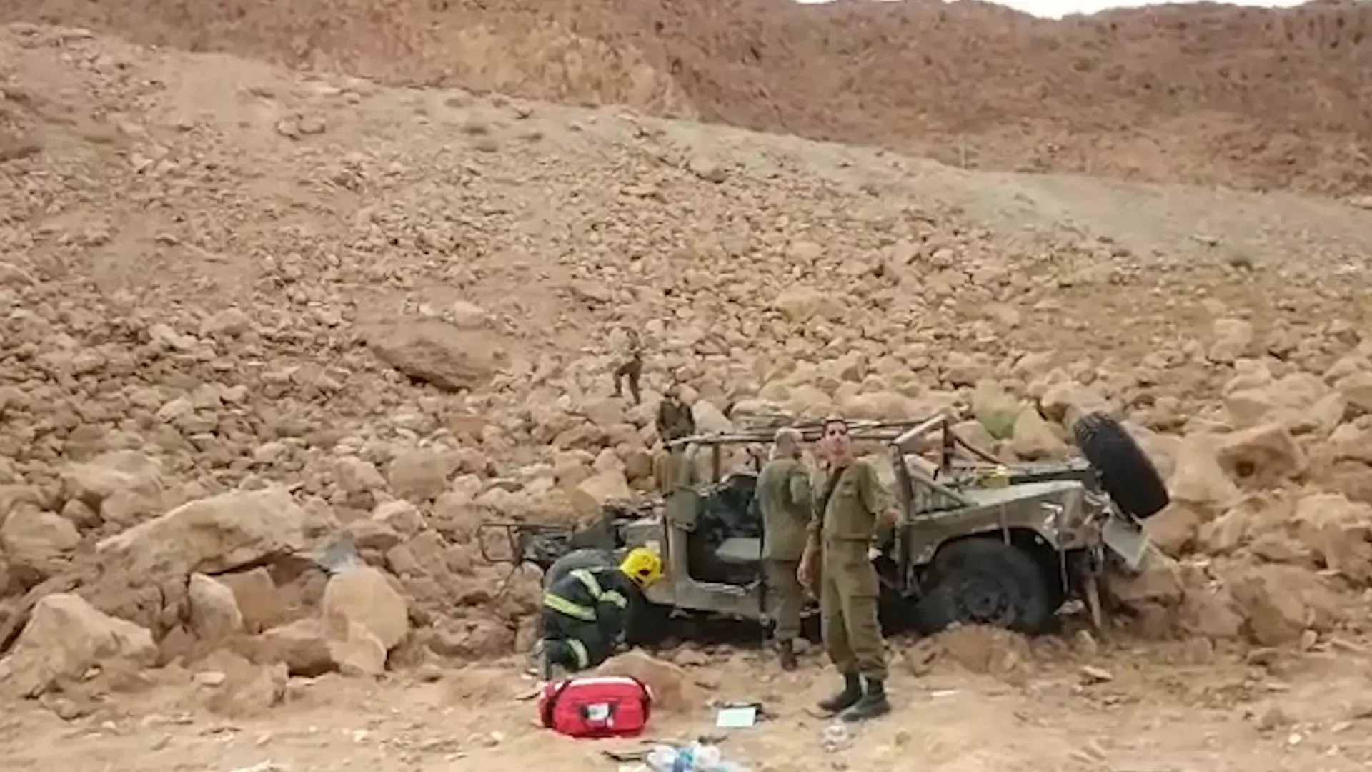 ג'יפ צבאי התהפך ליד ים המלח; 4 חיילים נפצעו באורח קשה ובינוני