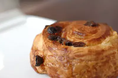 האיראנים יוצאים נגד המאפים הדנים