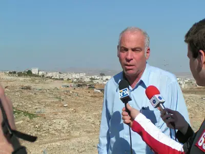 אורי אריאל