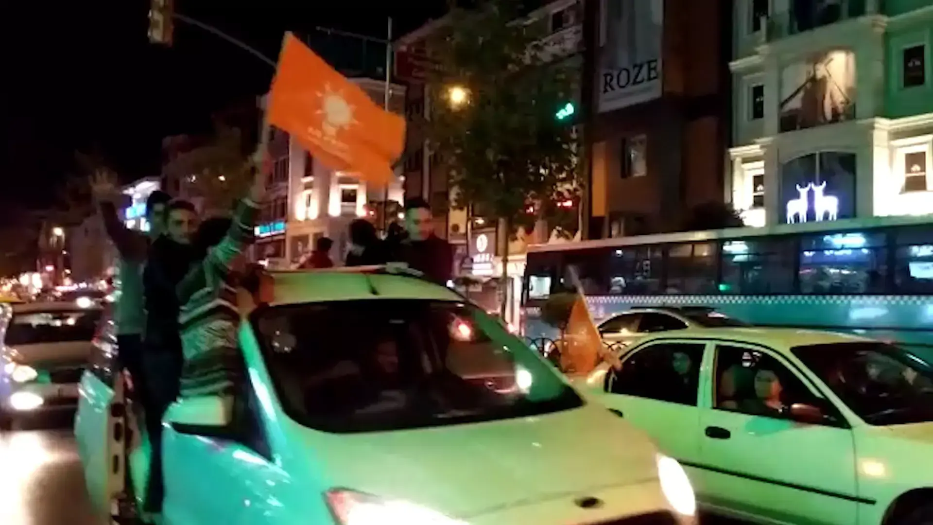 ארדואן על ניצחונו: "העם הטורקי בחר ביציבות וביטחון"