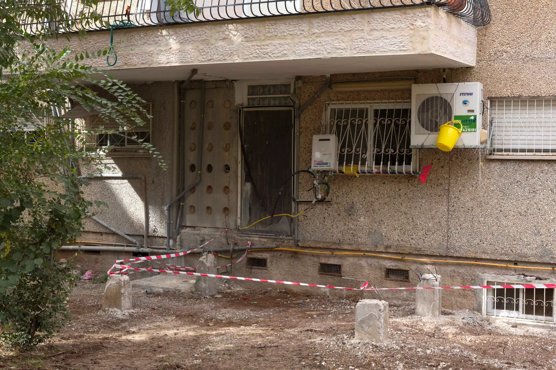 בזמן שאושפזה: עיריית י-ם הרסה מרפסת של תושבת - ותבנה אותה מחדש