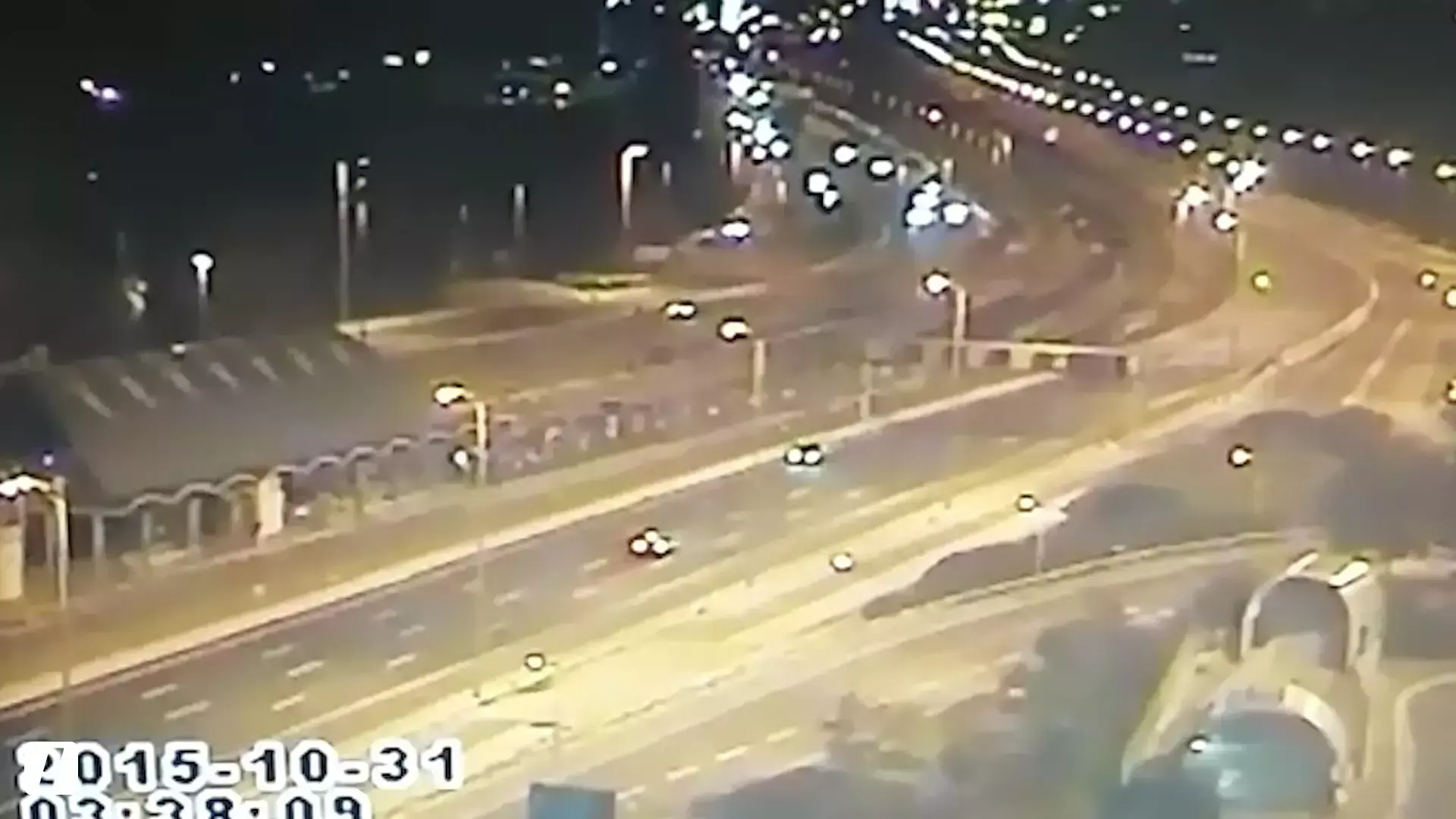תיעוד: מרדף משטרתי נגד כיוון התנועה בנתיבי איילון ב-180 קמ"ש