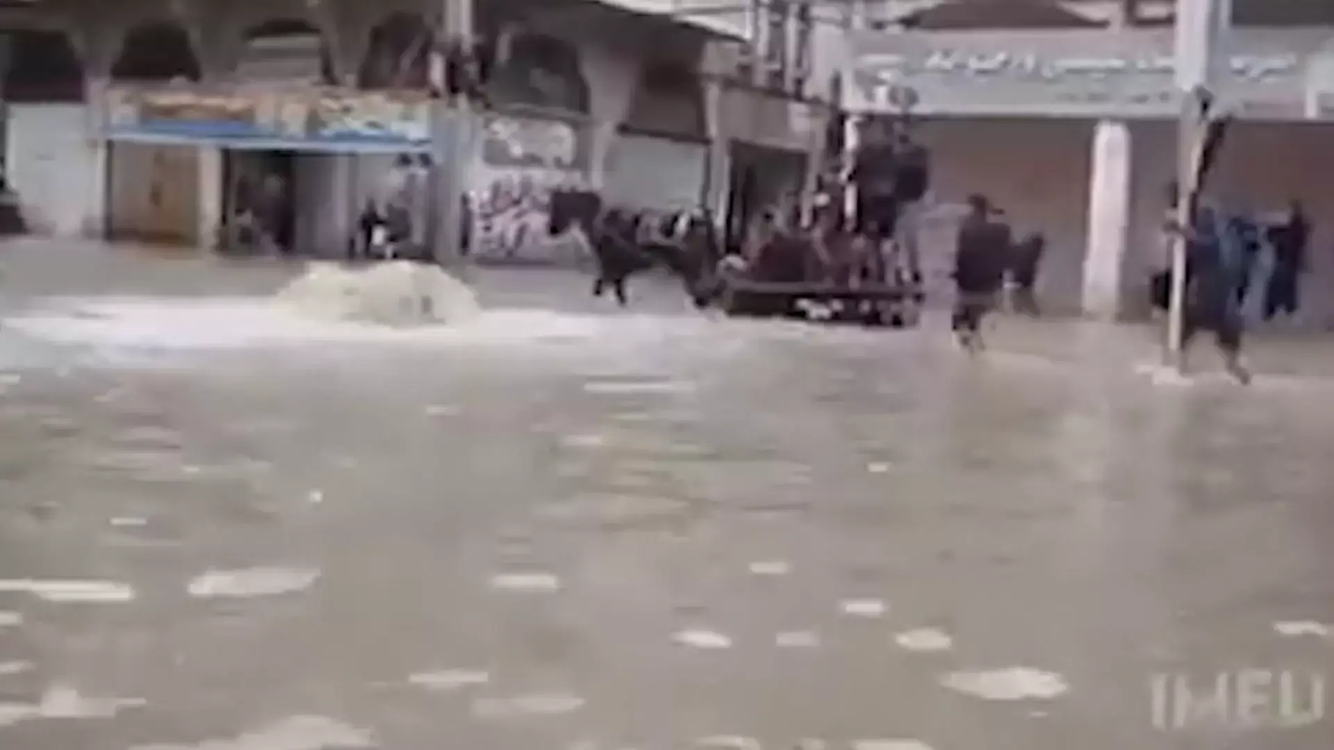 גם רצועת עזה מוצפת: "לא מסוגלים להתמודד עם הגשמים"