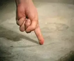 עמידת אצבע