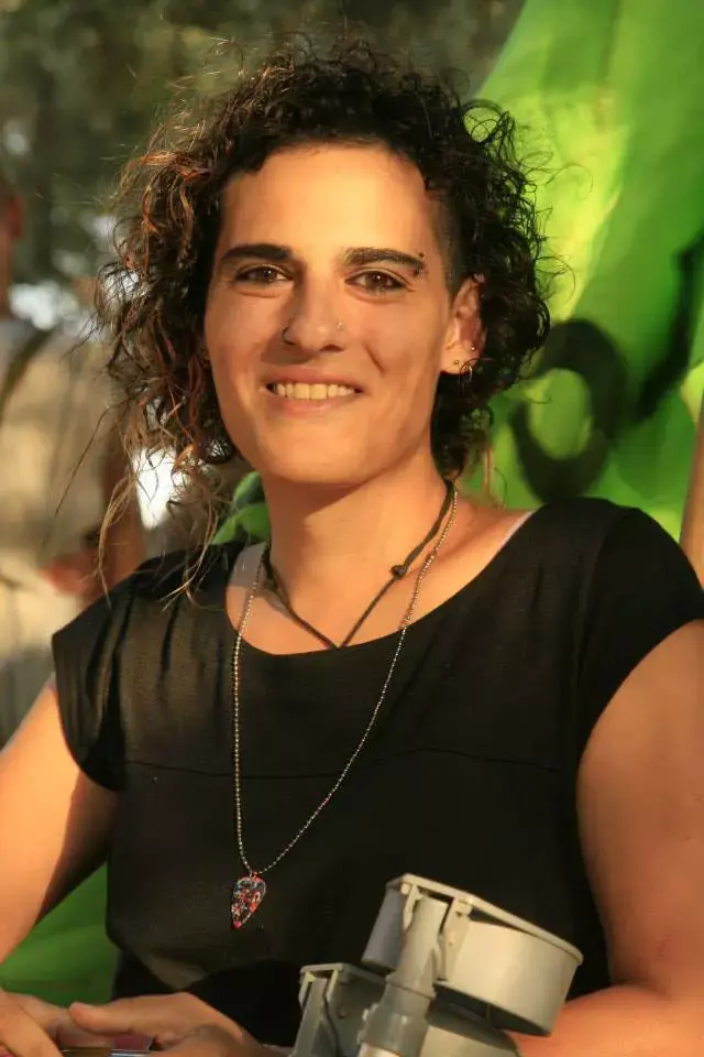 הסיפור של מאי פלג מגיע לעליון: חמישה דברים שאתם צריכים לדעת היום