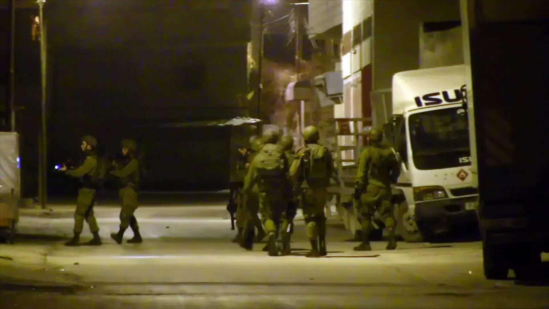 "האירועים מתנפצים עליך ברגע": לילה עם כוחות גבעתי בשכם