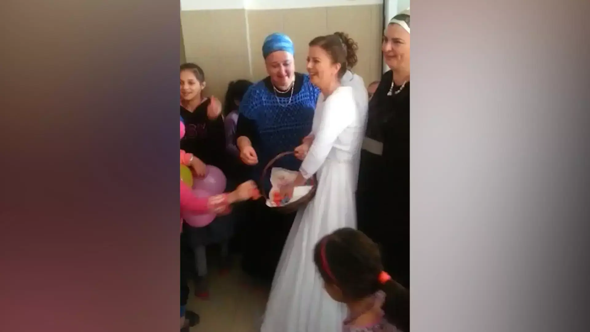 באושר ובכאב: נישאה הצעירה שאיבדה את אביה ואחיה בפיגוע