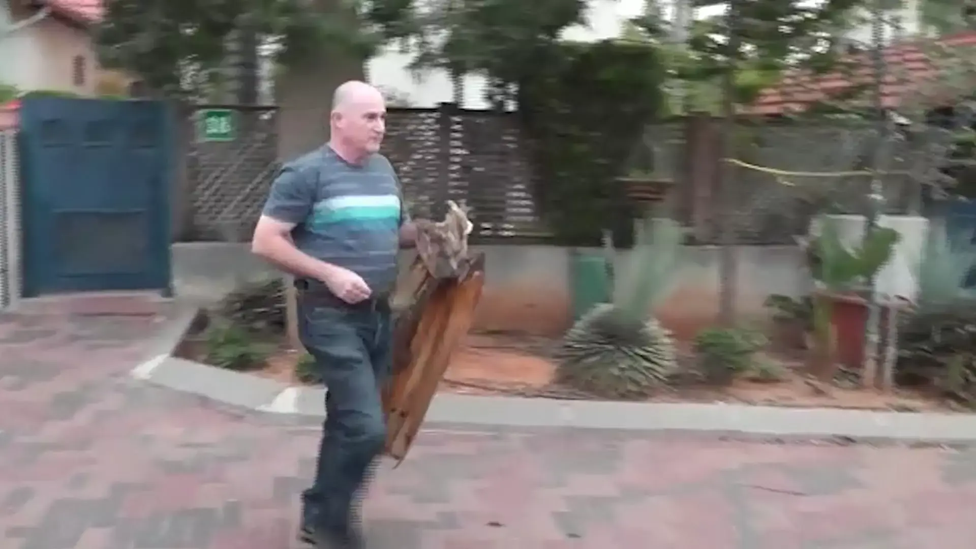 המפכ"ל לשעבר דנינו גיבה במח"ש את גרסת המתלוננת נגד ריטמן