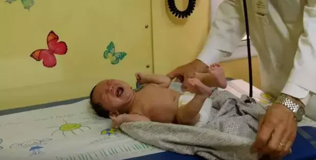 תינוקות שמתקשים לישון עלולים לפתח הפרעת חרדה בילדות