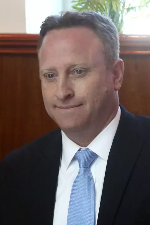 ארי הרו הוא הבכיר לשעבר בלשכת ראש הממשלה שחשוד בהפרת אמונים