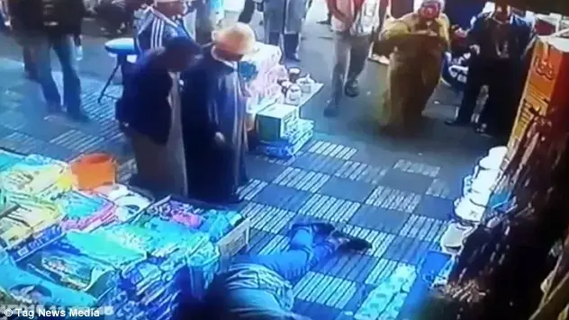 זה מה שקרה לבחור שניסה להטריד מרוקאית עצבנית במיוחד