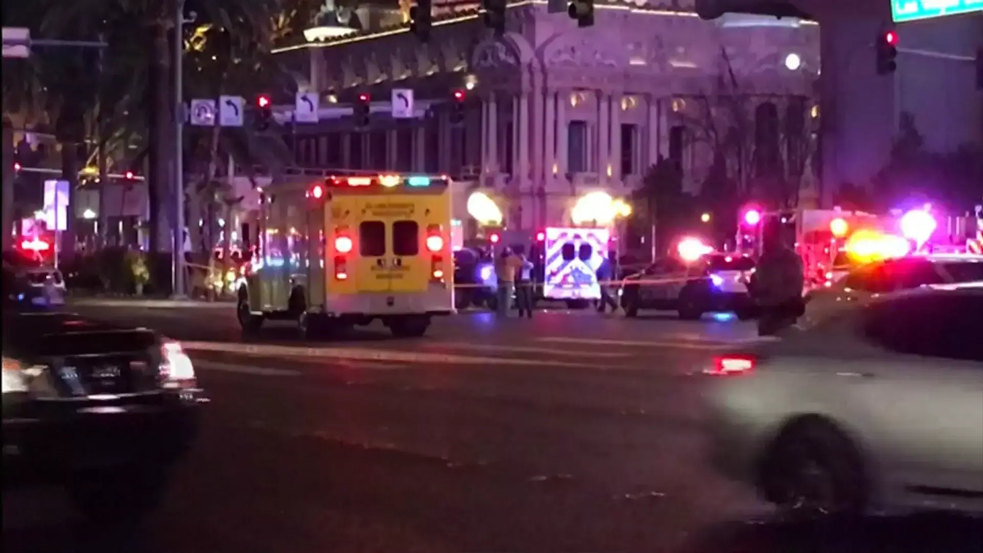 דריסה מכוונת במרכז לאס וגאס: הרוג ועשרות פצועים; הנהגת נעצרה