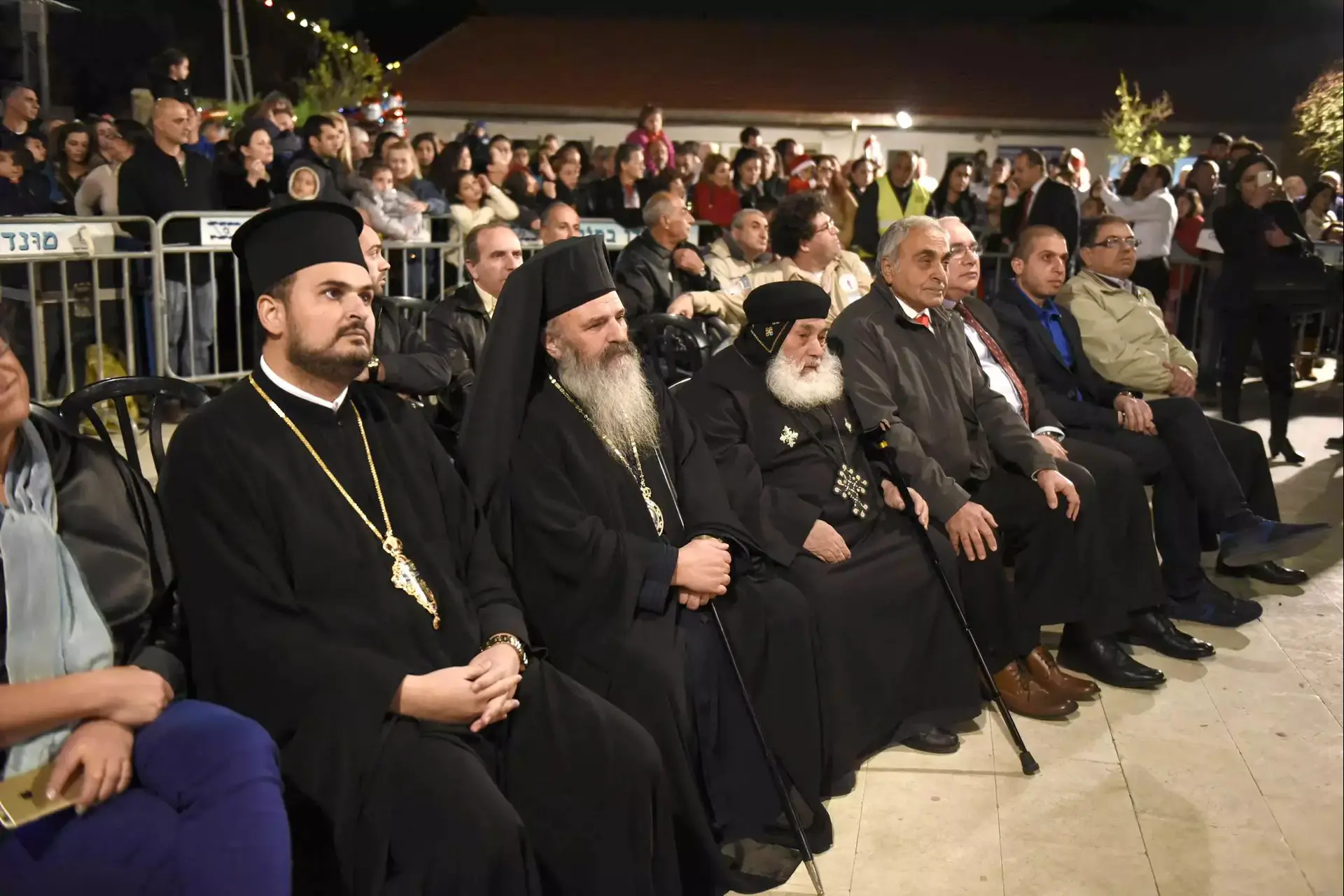 דעה: מצד אחד מברכים אותם, מצד שני פוגעים בהם