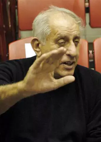 רלף קליין חוזר לקווים
