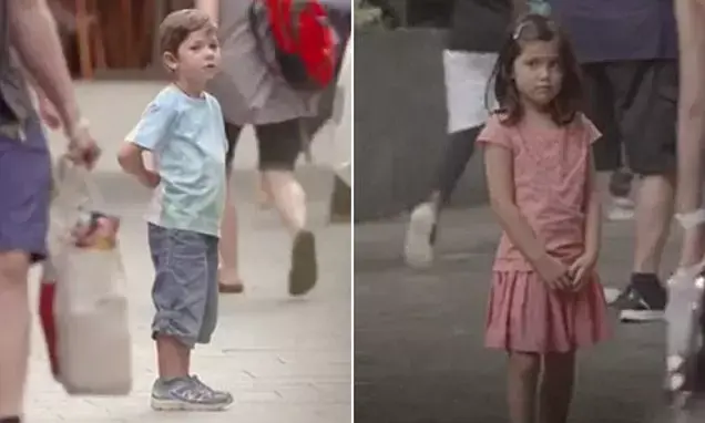 נחשו: מתוך אלפי קונים, כמה עצרו לעזור לילד אבוד בקניון?