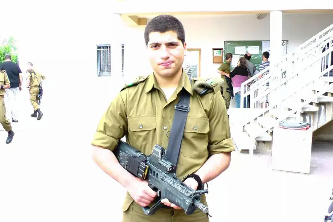"שעה לזכרו": שירים לסמ"ר עוז (עוזי) מנדלוביץ' ז"ל