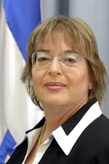 הקלות הבלתי נסבלת של השיפוט