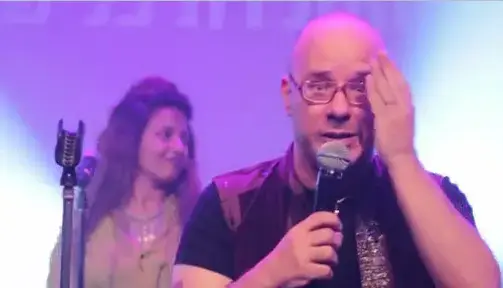 צפו: שיר בחזרה עם להקת טיפקס