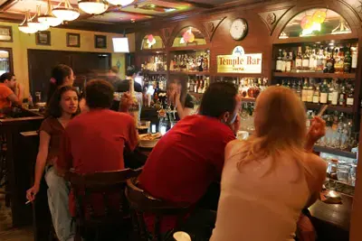 הכנסת מתכוונת ברצינות לסגור לכם את הבר