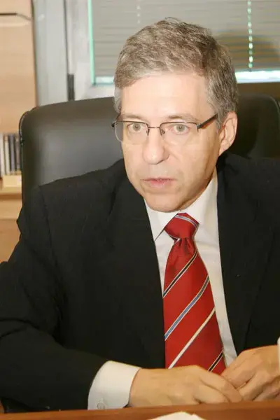 בימין ובשמאל קוראים לראש הממשלה להתפטר