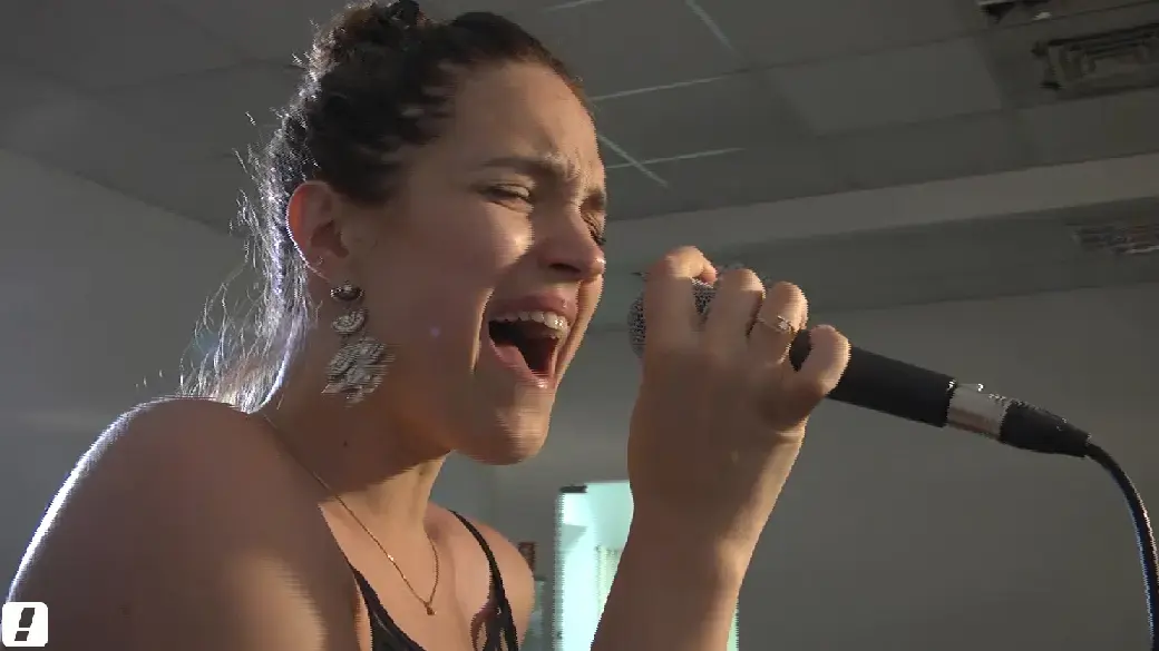 צפו: שיר בחזרה עם גיל שוחט ומארינה מקסימיליאן