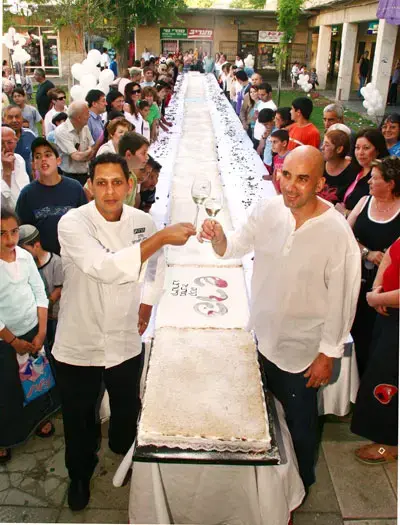 עוגת הגבינה הגדולה בעולם נאפתה בירושלים