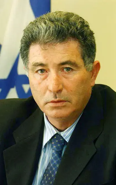 הממונה על השכר באוצר מת מדום לב