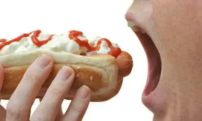 ניקנקה את המתחרים