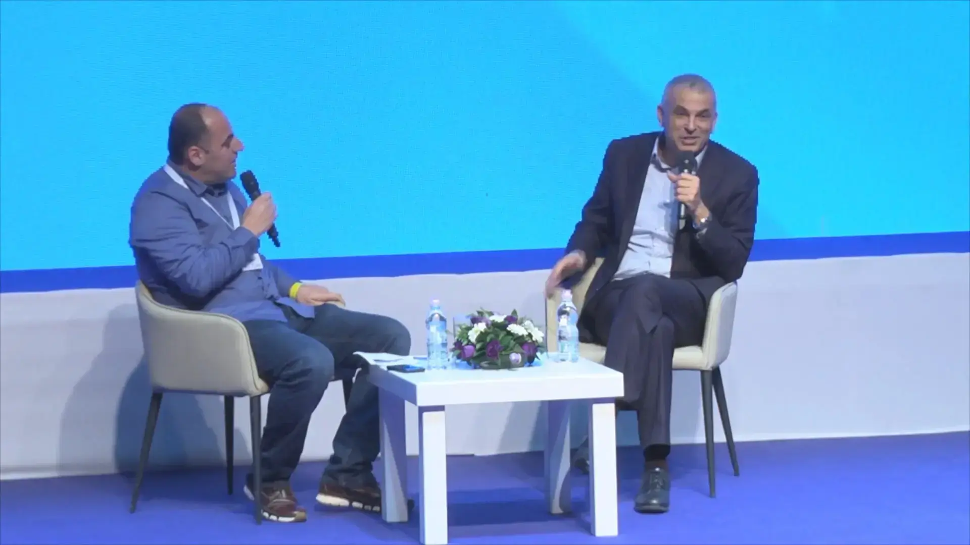 פרשת נתניהו-מוזס: השר יריב לוין מסר עדות במשרדי יאח"ה