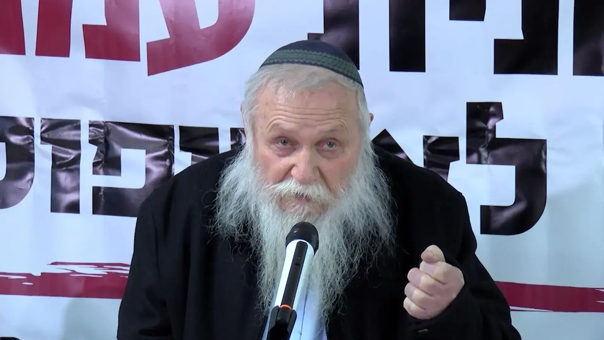 בעמונה מתחייבים להתפנות ללא אלימות - אך ממשיכים במאבק