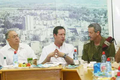 ועדה פרלמנטרית תבדוק העלאת עמלות הבנקים