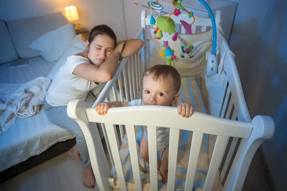 חמש טעויות שאתם עושים עם השינה של הילדים שלכם