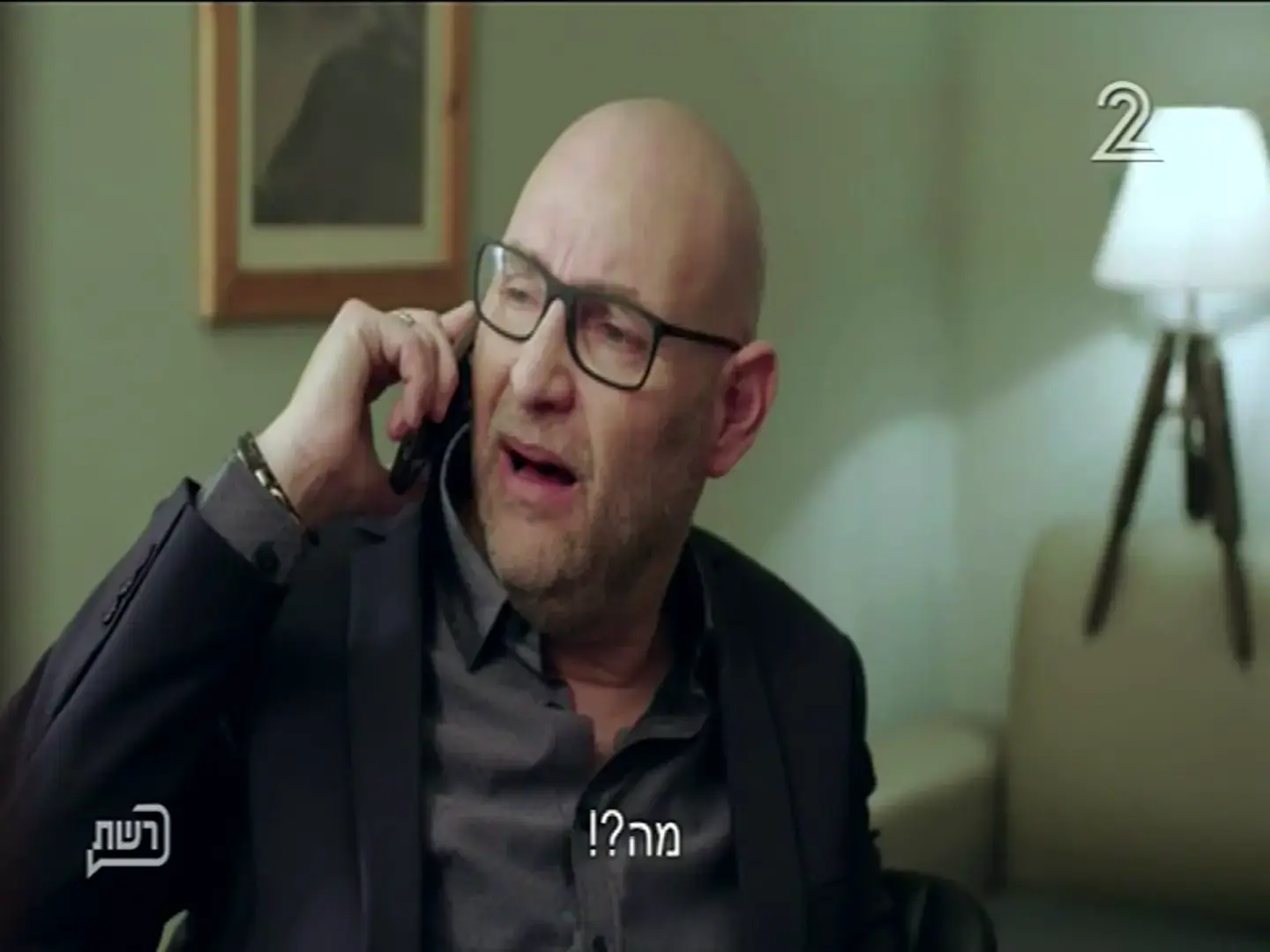 צבי, יש לך בעיה: "מחר שבת" משעממת ותקועה בשנות התשעים