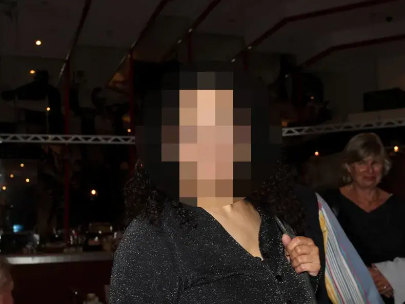 פרסום ראשון: זמרת מוכרת נעצרה על ידי המשטרה בחולון