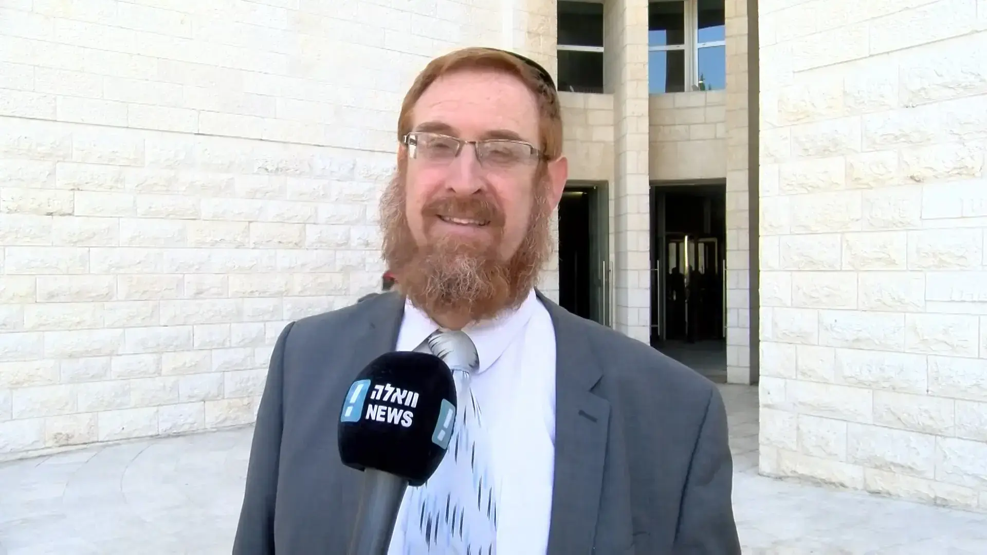ח"כ גליק בקריאה נרגשת: "רעייתי עברה אירוע מוחי וזקוקה לתפילות"
