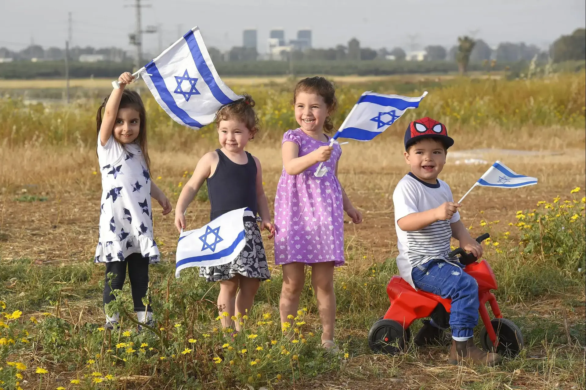 אבא של שבת ובמבה: 10 דברים שרק הורים ישראלים עושים