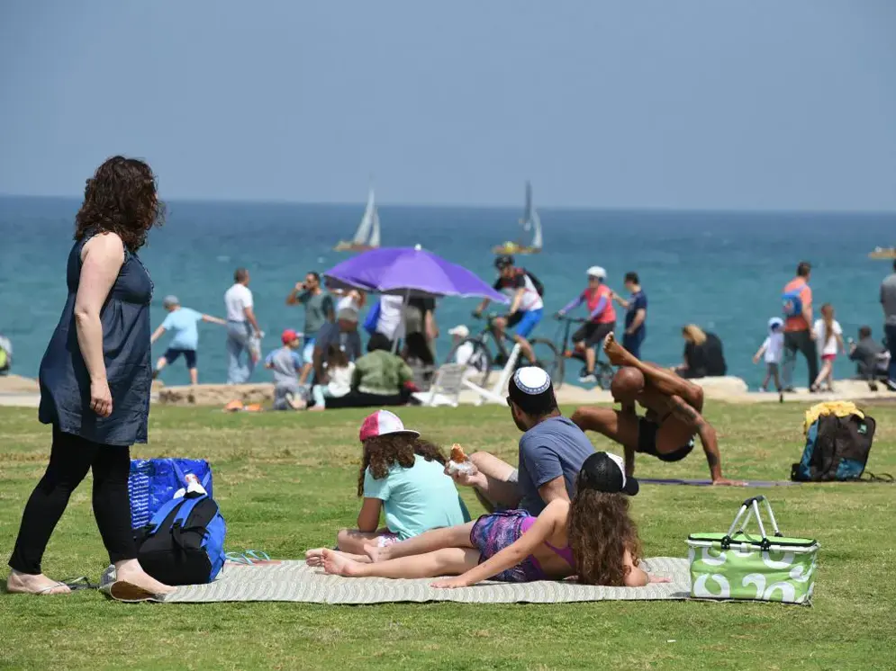 3.7 נפשות ו-20 אלף שקל הוצאות: כך נראית המשפחה הישראלית