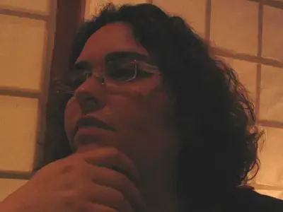 אם אתה  לא אגם, אתה לא קיים
