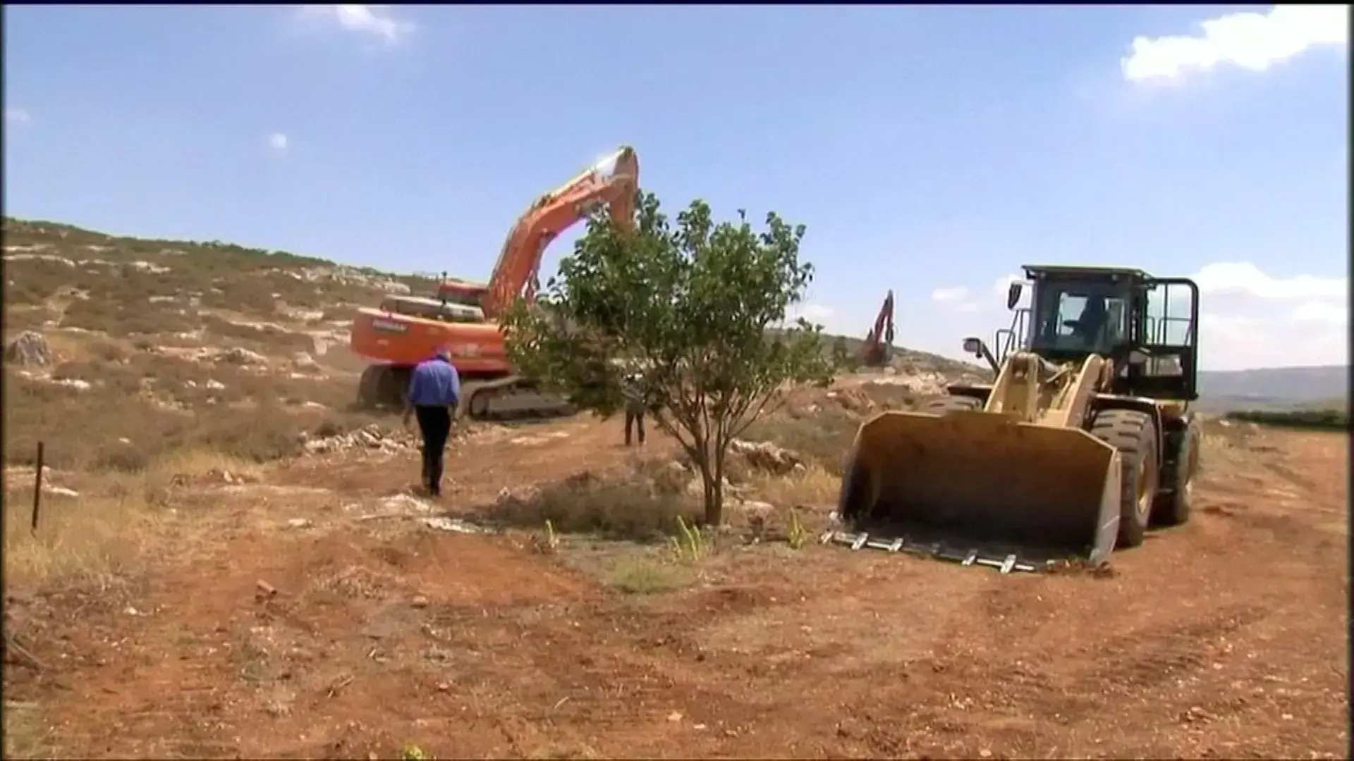 הופסקו העבודות להקמת ההתנחלות למפוני עמונה: "נעלה עם אוהלים"