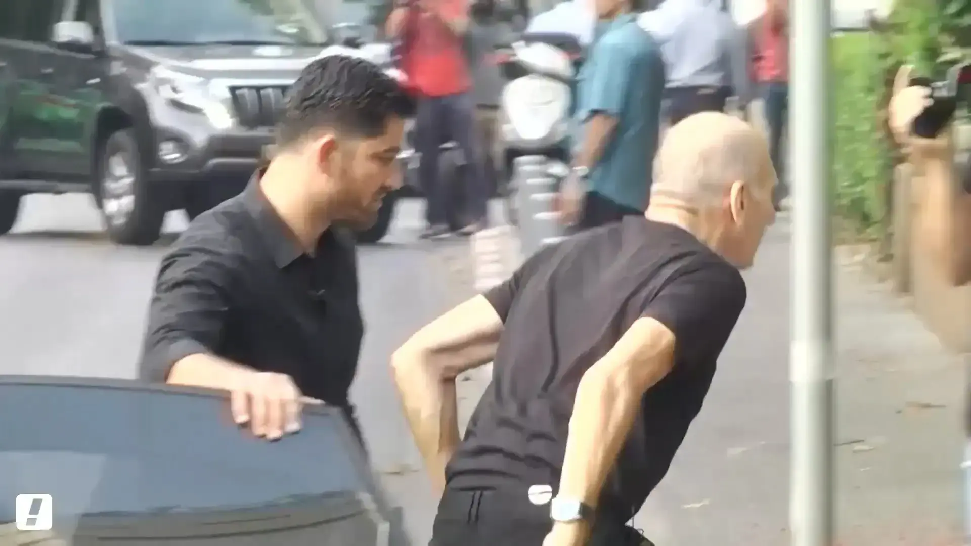 ברקע איומי איראן על בכירים ישראלים: אולמרט צפה במונדיאל בסוצ'י ללא אבטחה