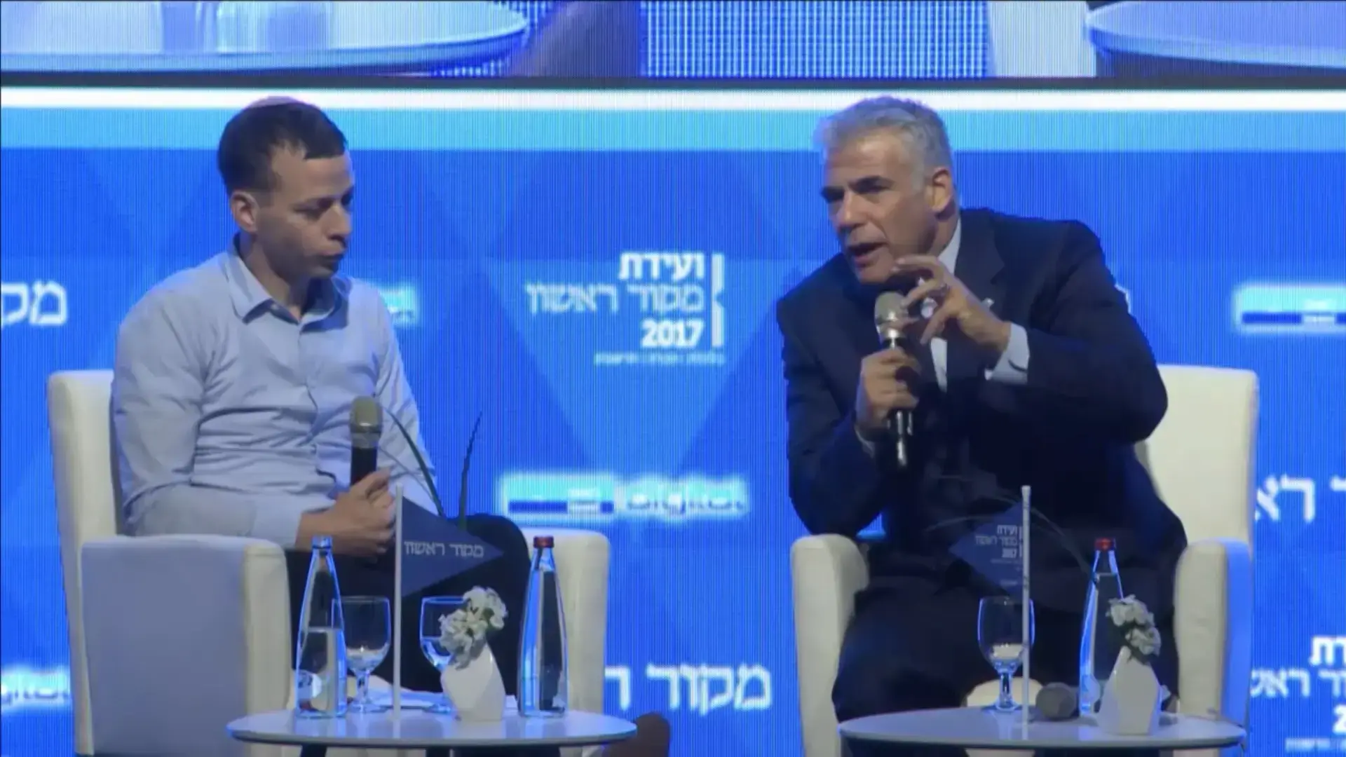 לפיד יוצא להגנת בנט: "אין תהליך הדתה במערכת החינוך"