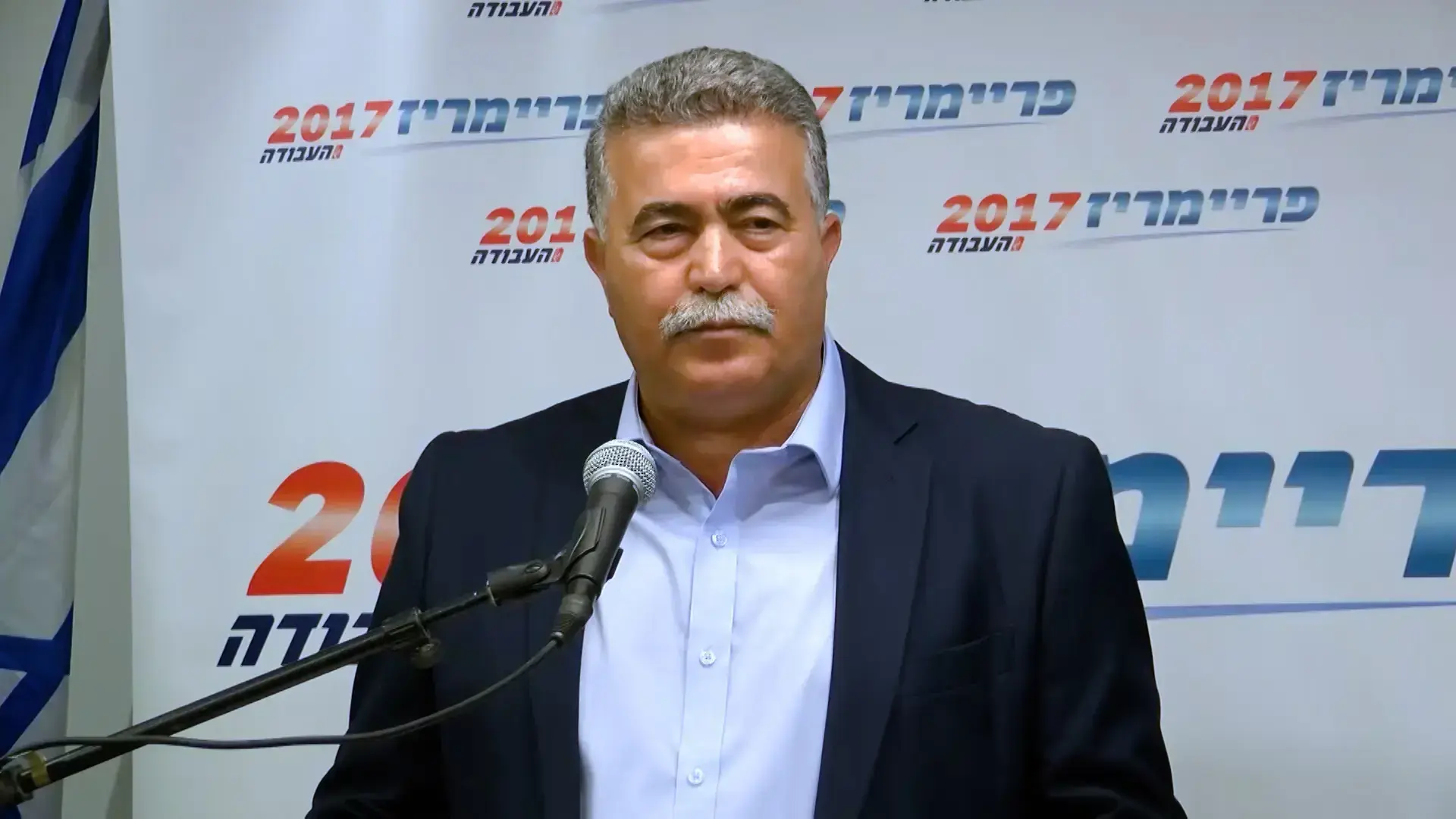 מחזרים אחרי הרצוג: גבאי ופרץ מבקשים את תמיכת היו"ר המודח