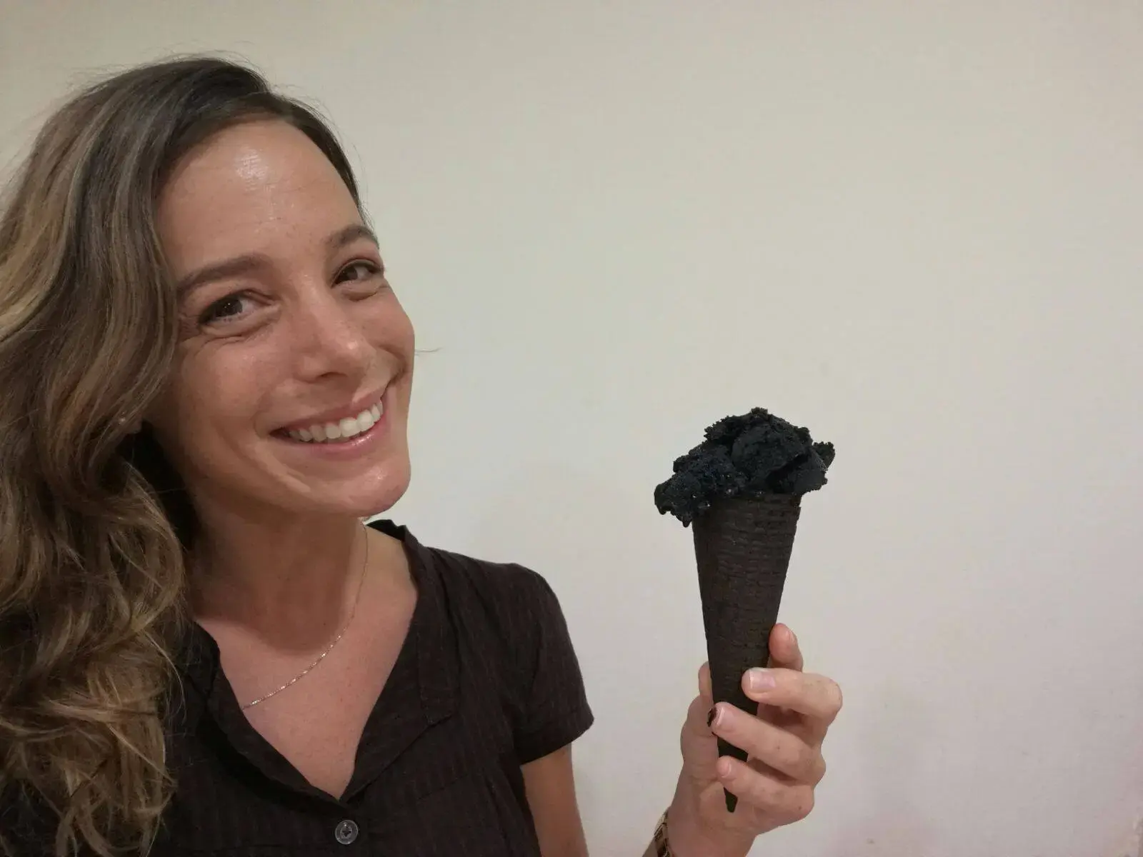האם טרנד הגלידות של הקיץ מזיק לבריאות שלכם?
