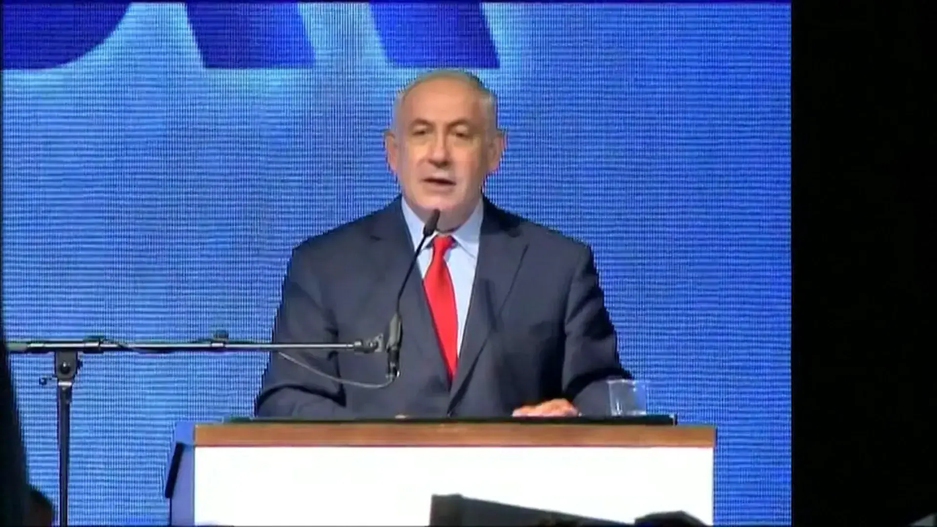 נתניהו בעצרת התמיכה: "התקשורת והשמאל התגייסו למסע ציד נגדי"