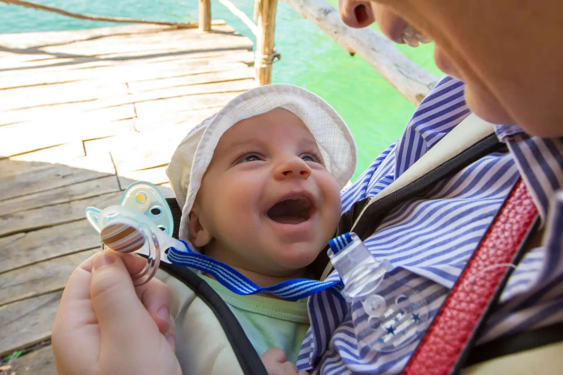 פס הקול של החיים: כיצד תורמים שירים להתפתחות התינוק?