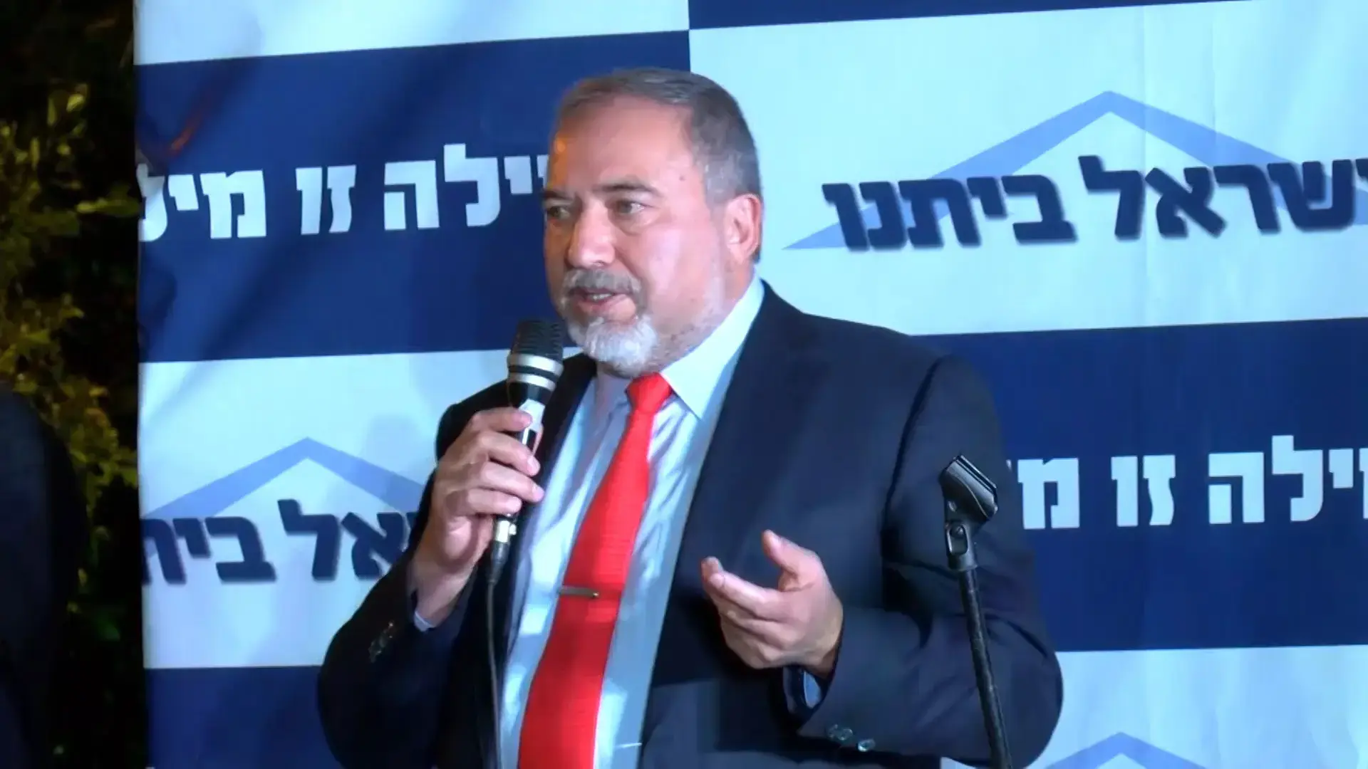השר לוין: להוריד את גיל הפרישה של שופטי העליון מ-70 ל-67