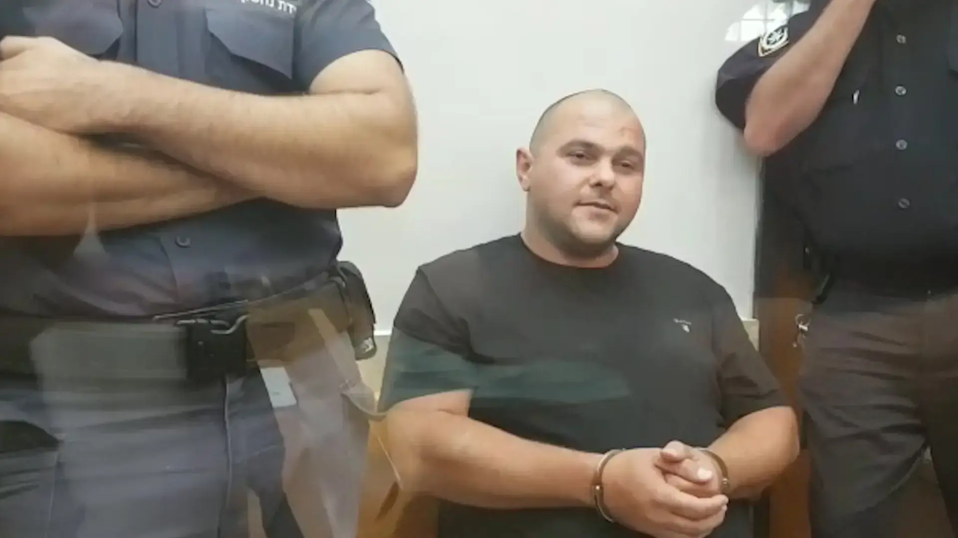 שלום עושים עם אויבים: "סולחה" מפתיעה בין יריבים בעולם התחתון