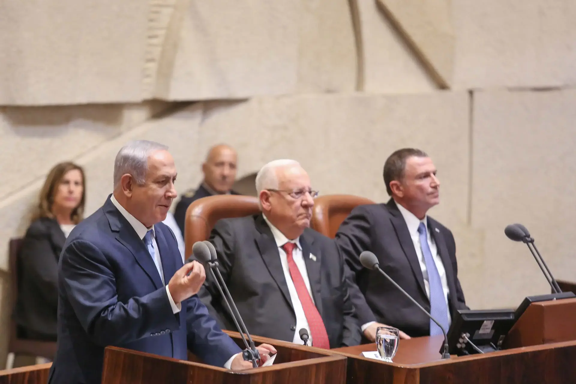 יותר מתנחלים, מעט קיבוצניקים: הח"כים מייצגים פחות את חלקם בציבור
